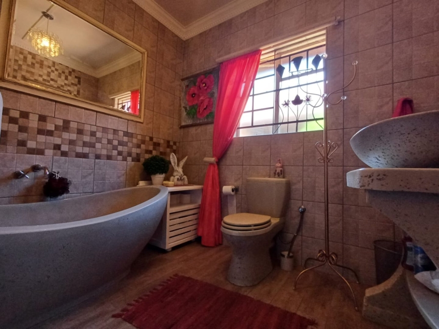 3 Bedroom Property for Sale in Stilfontein North West